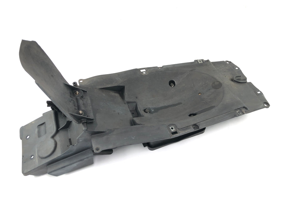 Aprilia SL 1000 Falco PA [2000] - Proteção de respingo da tampa traseira