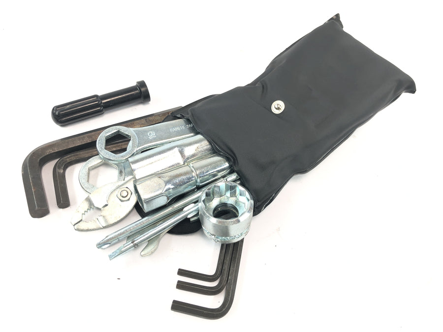 Suzuki Intruder VL 1500 AL [2000] - Conjunto de ferramentas de bolsa de ferramentas de bordo original