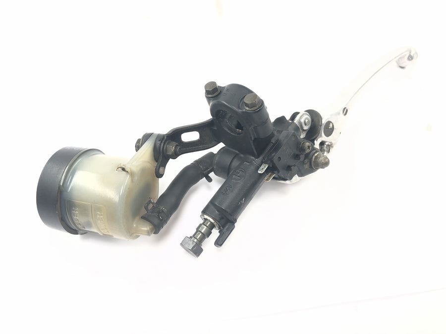 Honda CBR 900 RR SC28 [1995] - Montagem no guidão bomba de freio direita com alavanca de freio