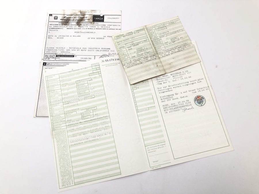 Moto Guzzi California III VY Integrale [1990] - Moldura com papéis