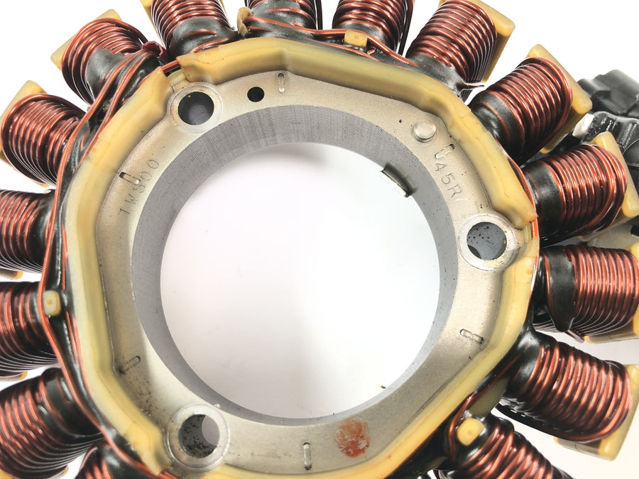 Yamaha MT07 RM04 [2014] - Sistema de carga do gerador do alternador do estator Bobina Lima