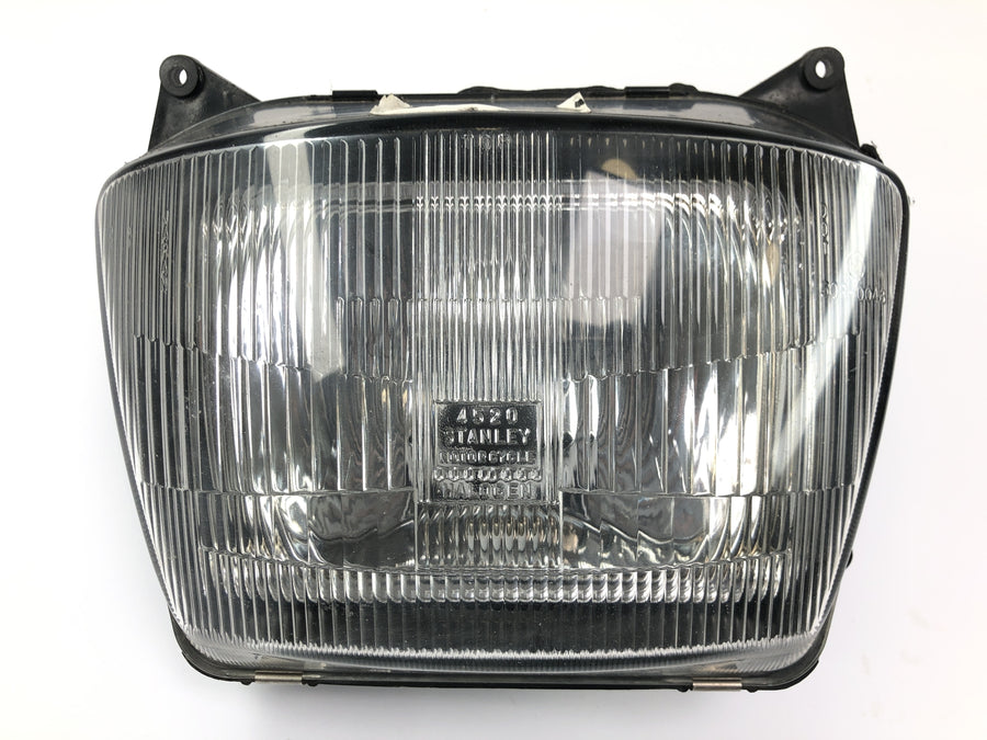 Kawasaki GPZ 1000 RX ZXT00A [1986] - Inserção da lâmpada do farol