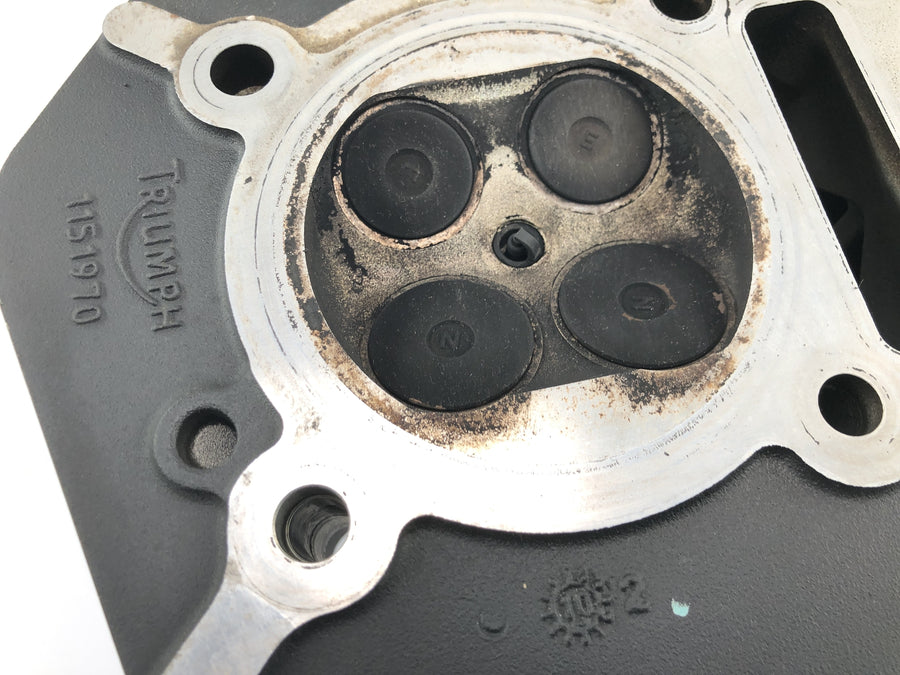 Triumph Bonneville T100 986MF [2012] - Controle de válvula do cabeçote