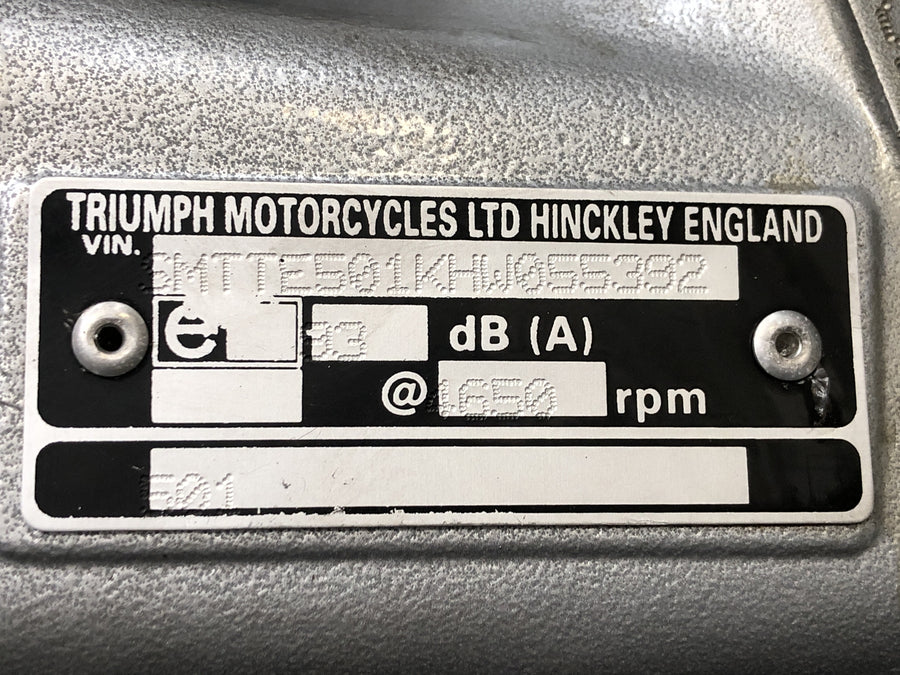 Triumph Speed ​​​​Triple T509 [1998] - Moldura com papéis