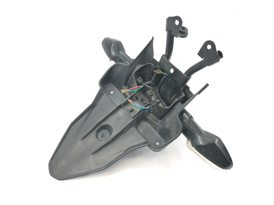 Honda CBR 125 R JC50 [2012] - Porta placa com indicador protetor contra respingos