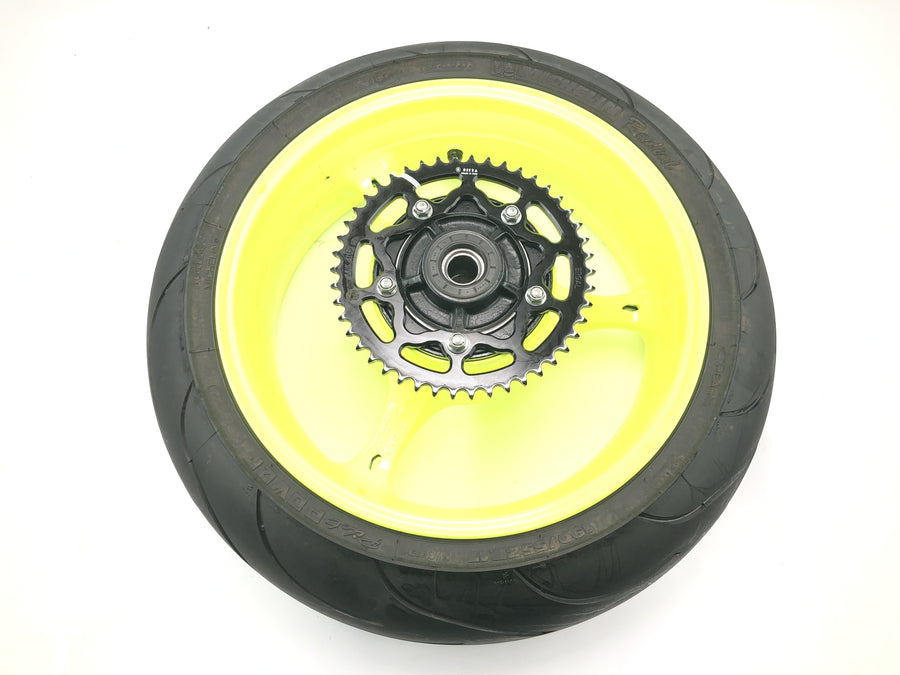 Suzuki GSX R 1000 WVB6 K6 [2006] - aro traseiro amarelo neon 6,00 x 17"