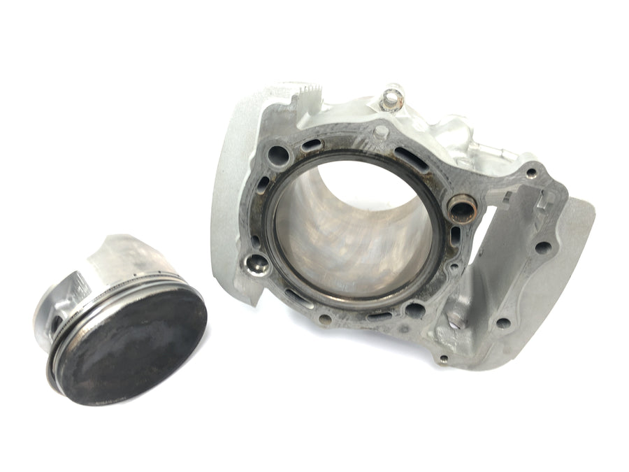 Kawasaki VN 1600 Classic VNT60A [2007] - Cilindro com pistão traseiro