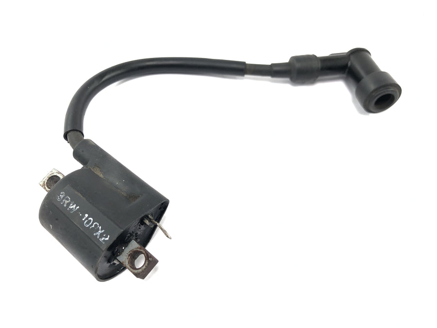 Yamaha DT 125 R DE03 [2000] - Conector da vela de ignição do cabo de ignição do módulo da bobina de ignição