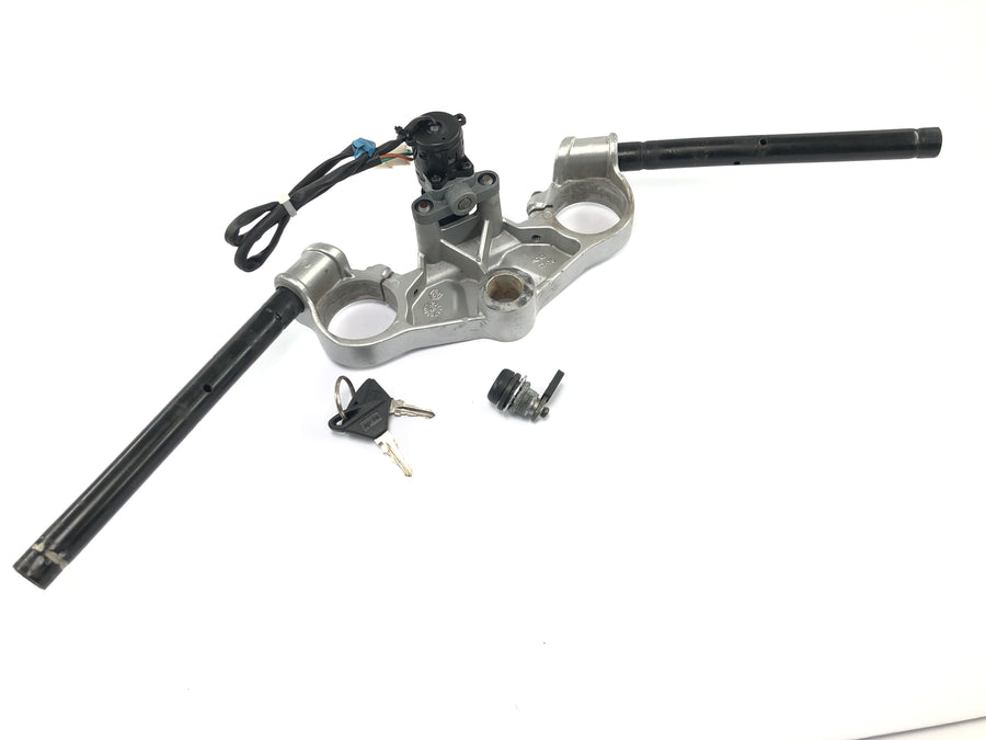 Aprilia RS 125 TW [2017] - ponte superior do garfo com trava de ignição da ponta do guidão e trava do assento