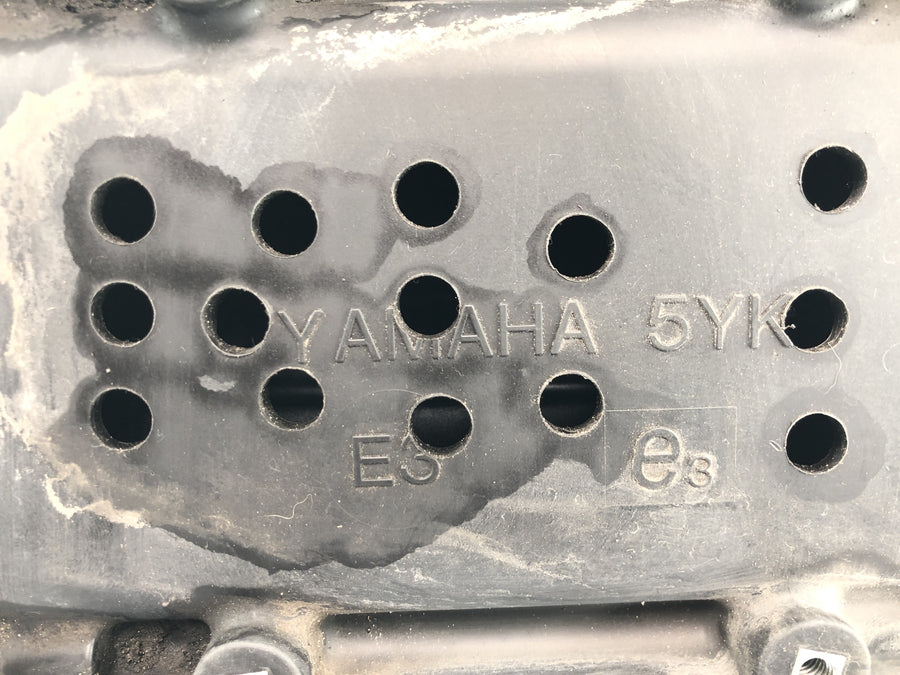 Yamaha MT 03 RM02 [2007] - Caixa de filtro de ar caixa de ar caixa de ar