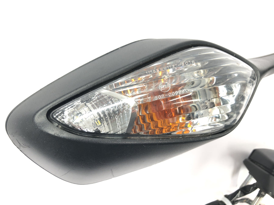 Honda CBR 1000 RR SC59 [2008] - Espelho retrovisor com par de piscas integrados