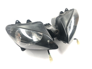 Yamaha YZF R1 RN04 [2001] - Farol dianteiro