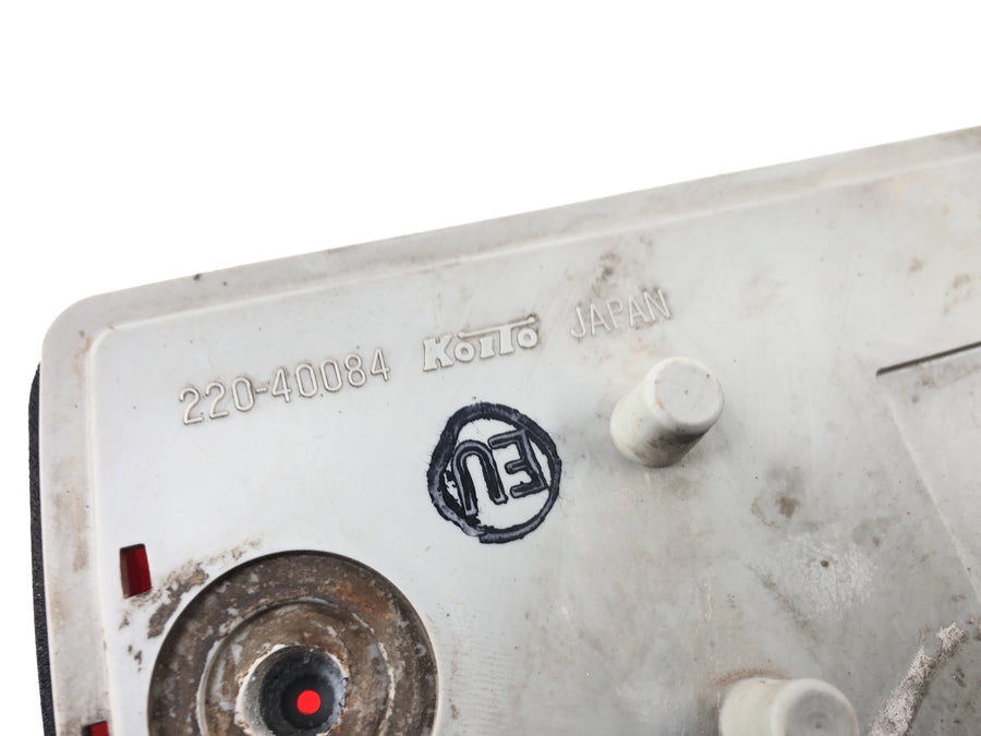 Yamaha DT 125 DE06 [2005] - Luz traseira