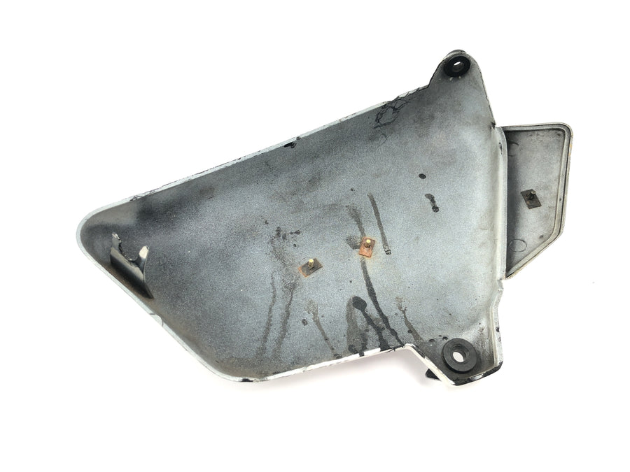 Moto Guzzi V65 Custom [1985] - Tampa lateral do painel lateral esquerdo