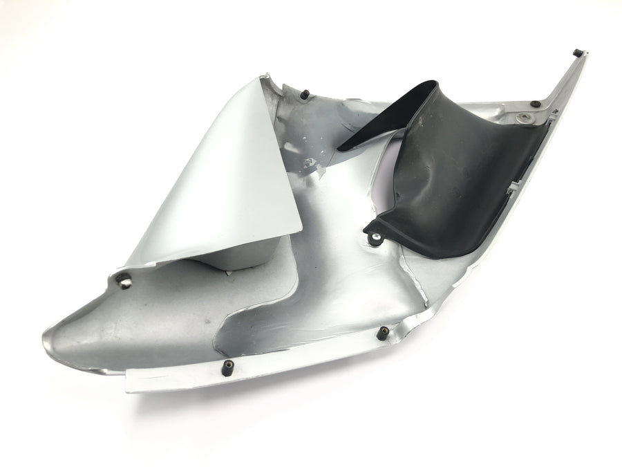 Ducati ST3 S3 [2004] - Carenagem lateral central esquerda carenagem prateada