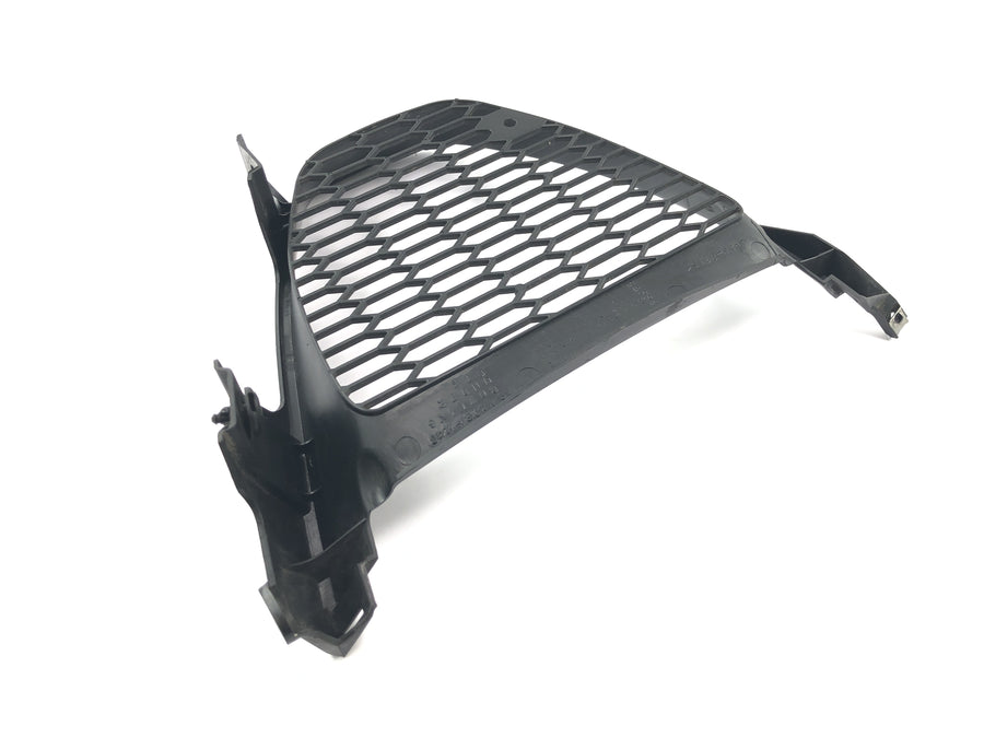 Suzuki GSX R 1000 WVB6 K6 [2006] - Grelha de ventilação da carenagem inferior da carenagem
