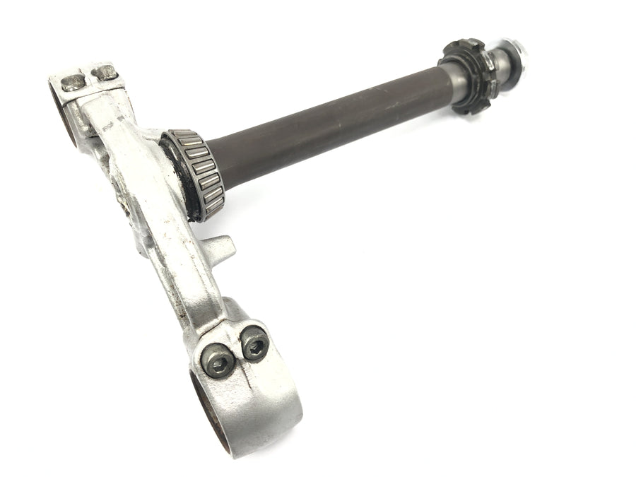 Kawasaki Zephyr 750 ZR750C [1994] - Ponte inferior do garfo de direção