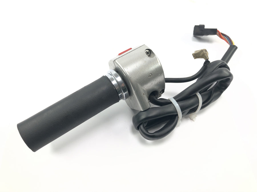Suzuki Intruder VL 1500 AL [2000] - unidade de interruptor direito do punho do acelerador