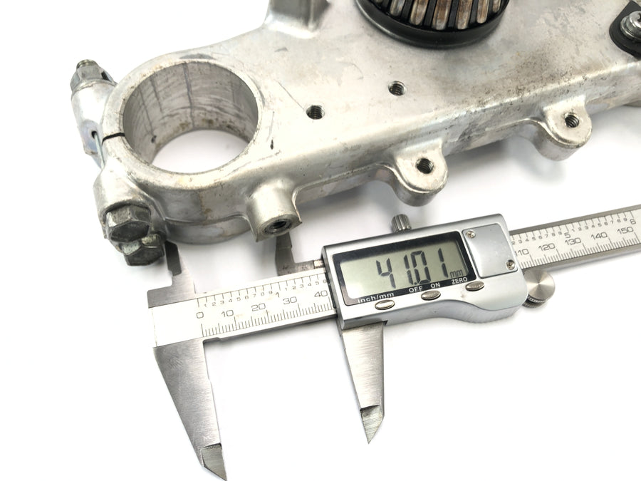 Yamaha XT 600 43F [1985] - Ponte do garfo abaixo da cabeça de controle
