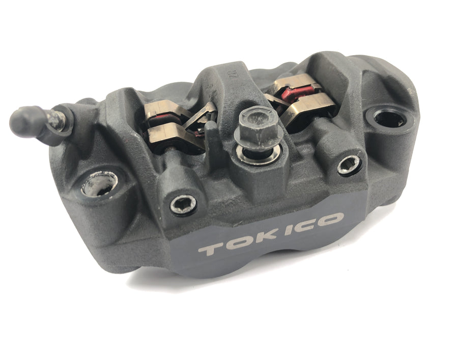 Honda CBR 1000 RR SC59 [2008] - Pinça de freio Tokico dianteiro esquerdo