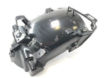 Suzuki VZ 1500 WVCU [2011] - forro interno do paralama guarda-lamas traseiro