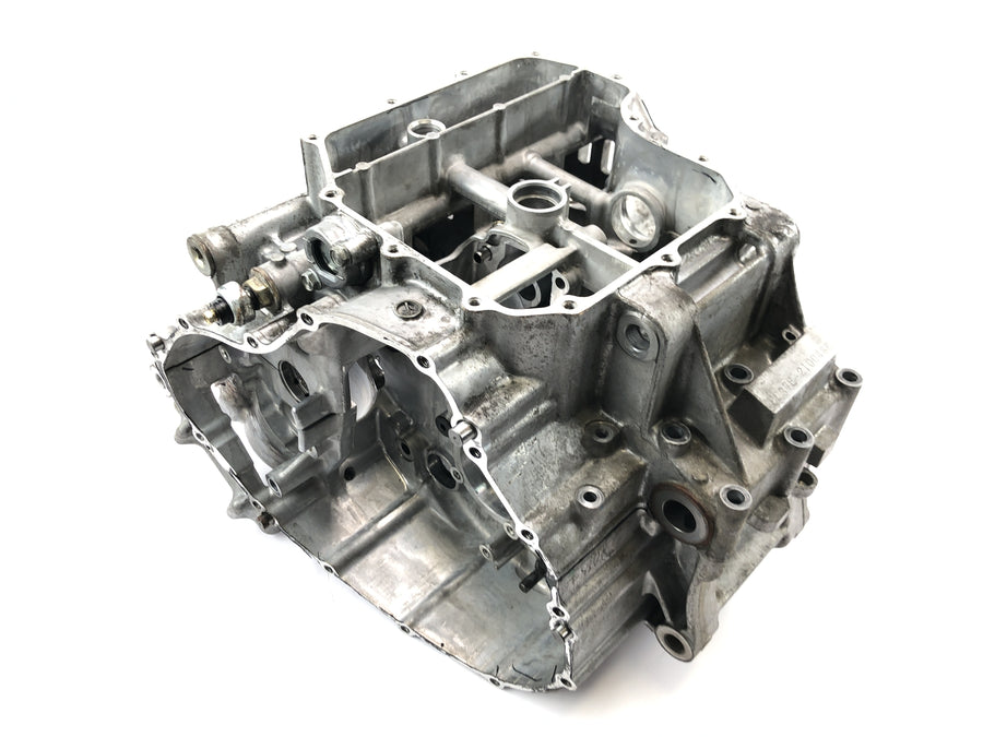 Honda CBR 600 RR PC37 [2004] - Carcaça do motor bloco do motor carcaça vazia