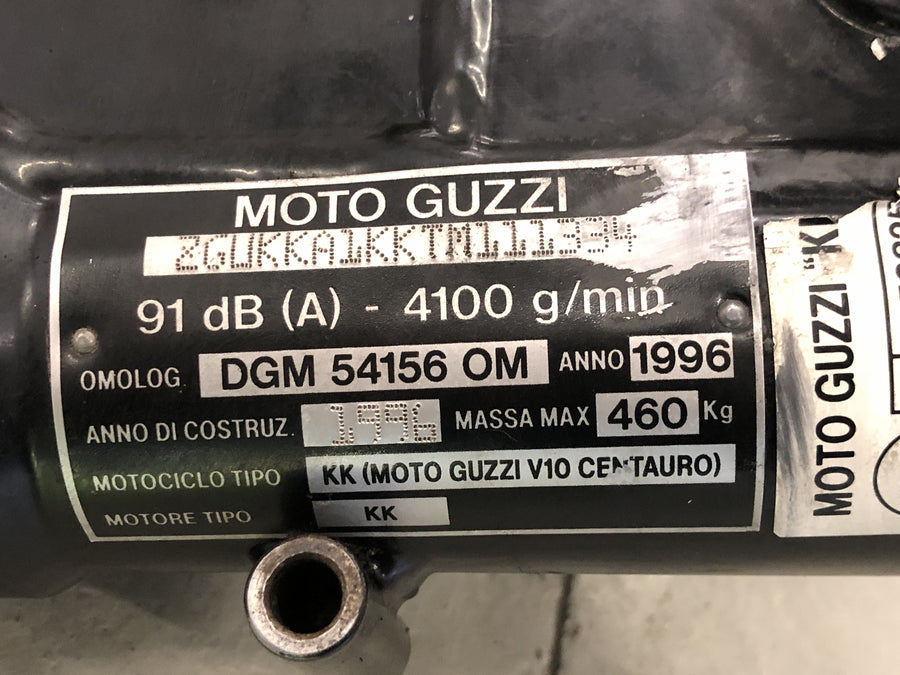 Moto Guzzi V10 Centauro [1998] - Moldura com moldura principal de papéis