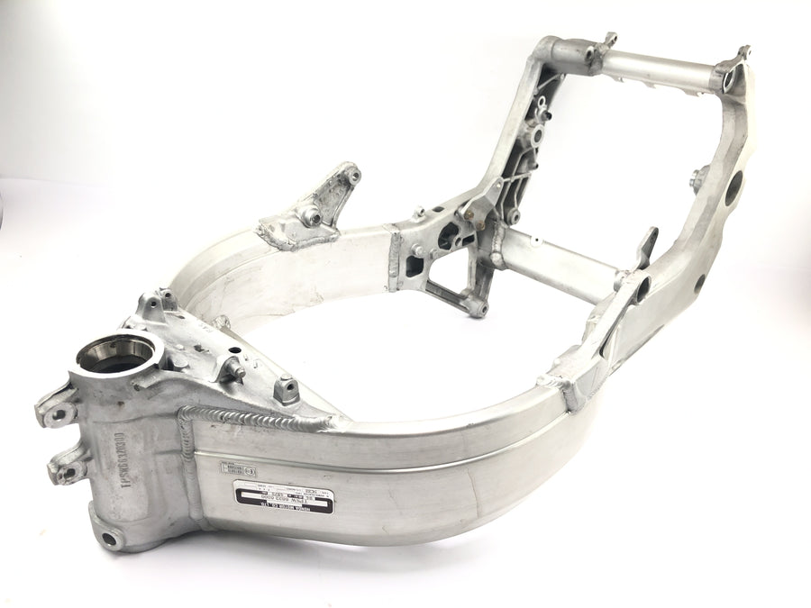 Honda CBR 900 RR Fireblade SC33 [2000] - Quadro principal com papéis