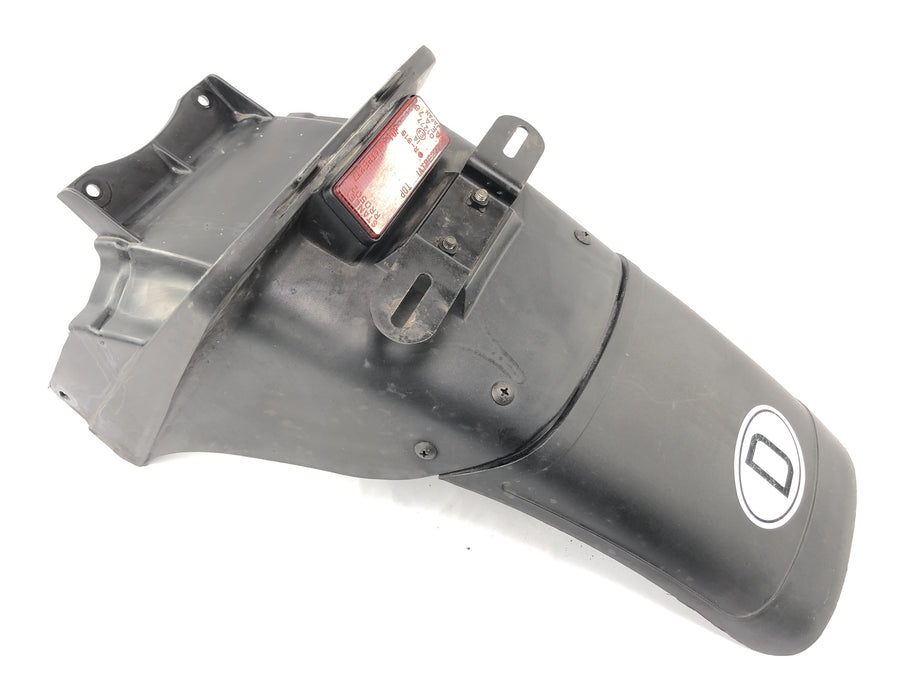 Kawasaki ZX -10 ZXT00B [1990] - Proteção de respingos no suporte da placa traseira