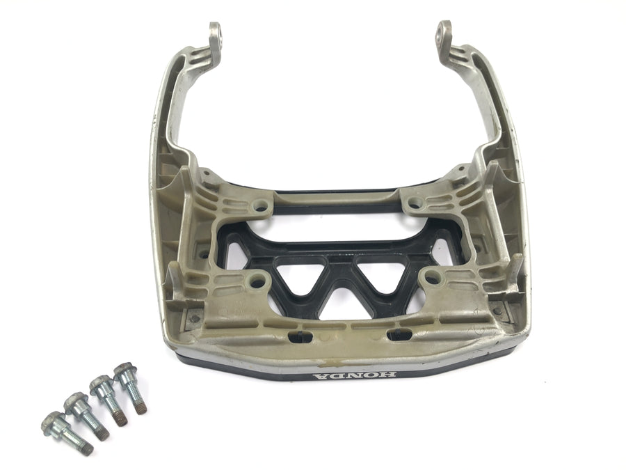 Honda NX 650 Dominator RD02 [1994] - Placa porta bagageiro traseiro
