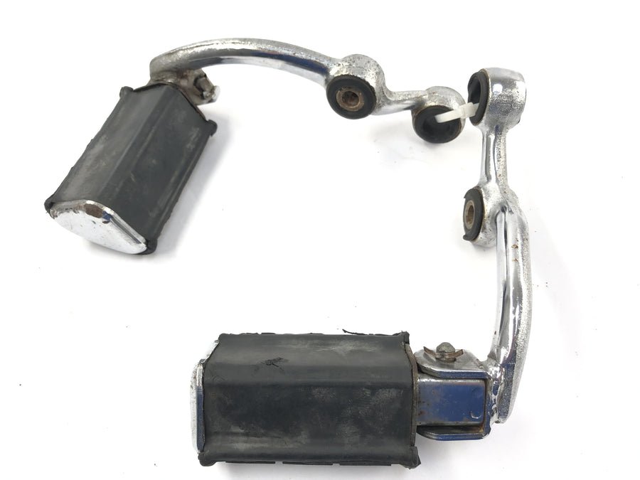 Yamaha XV 750 5G5 [1982] - Afiliação de pés do apoio para os pés para os pés do pé esquerdo e direito do casal