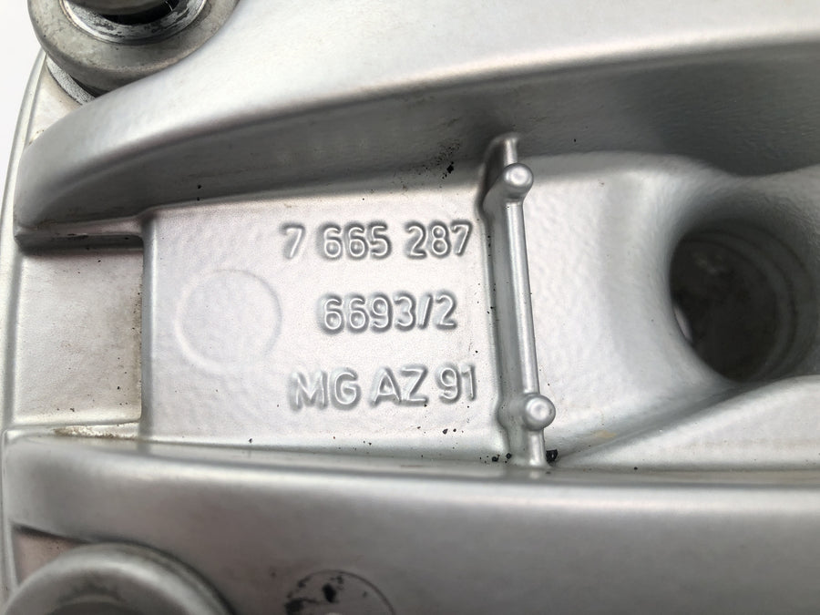 BMW R 1150 GS R21 [2002] - tampa da válvula à esquerda