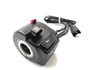 Suzuki VZ 1500 WVCU [2011] - Interruptor do guiador encaixe esquerdo