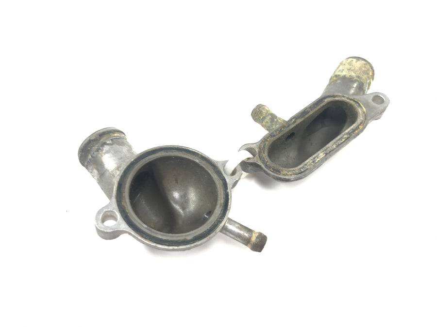 Honda CBR 900 RR SC28 [1995] - Conjunto de conexão de água de refrigeração do flange refrigerante