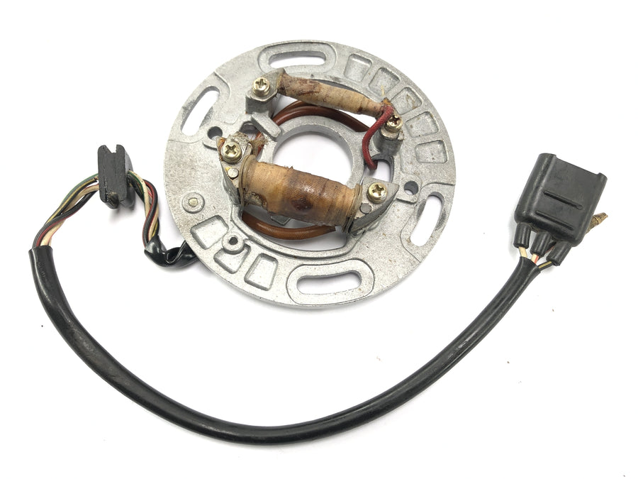 Kawasaki KX 250 [1982] - Placa do gerador de iluminação alternadora do estator