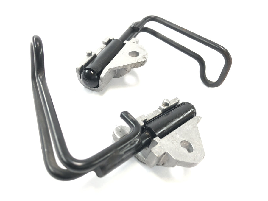 Yamaha XJR 1300 RP06 [2002] - Ganchos para bagagem com suporte para capacete