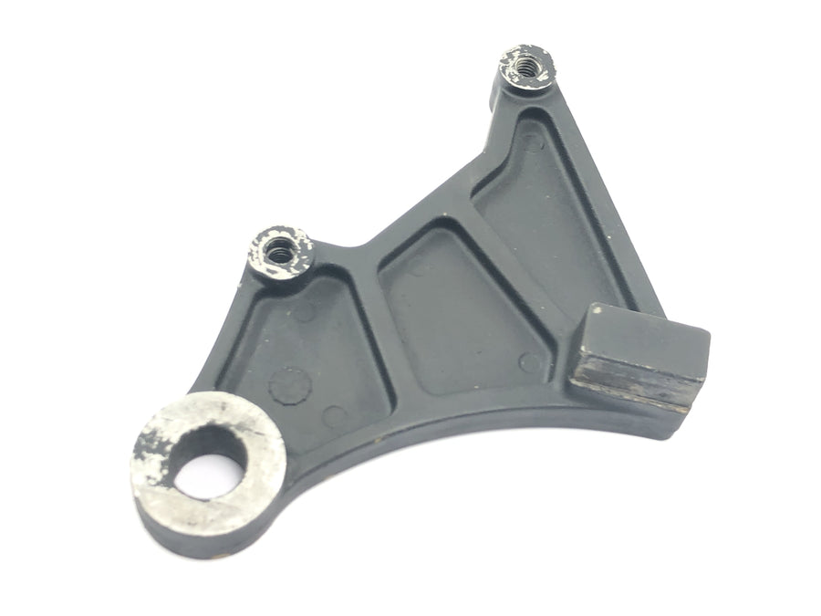 Honda NSR 125 JC20 [1991] - Fixação do freio do suporte da pinça do freio traseiro