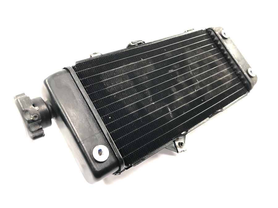 Yamaha WR 125 X DE07 [2010] - Sistema de refrigeração do refrigerador de água do radiador