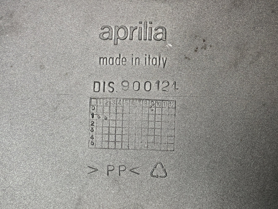 April RST 1000 Futura [2002] - Cover de revestimento na frente abaixo