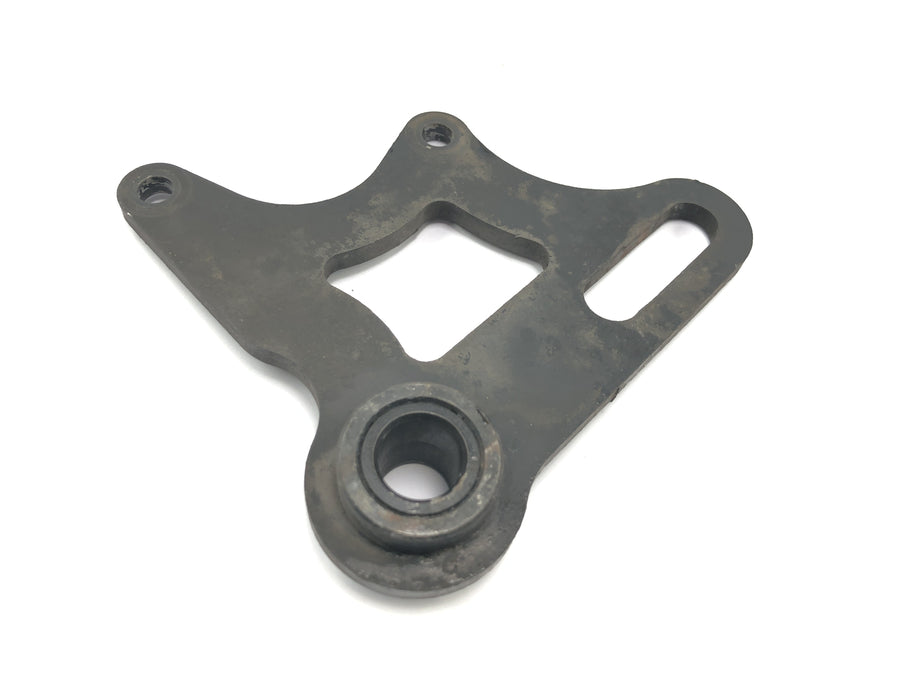 Aprilia RS 125 TW [2017] - Fixação da pinça do freio com placa de ancoragem traseira