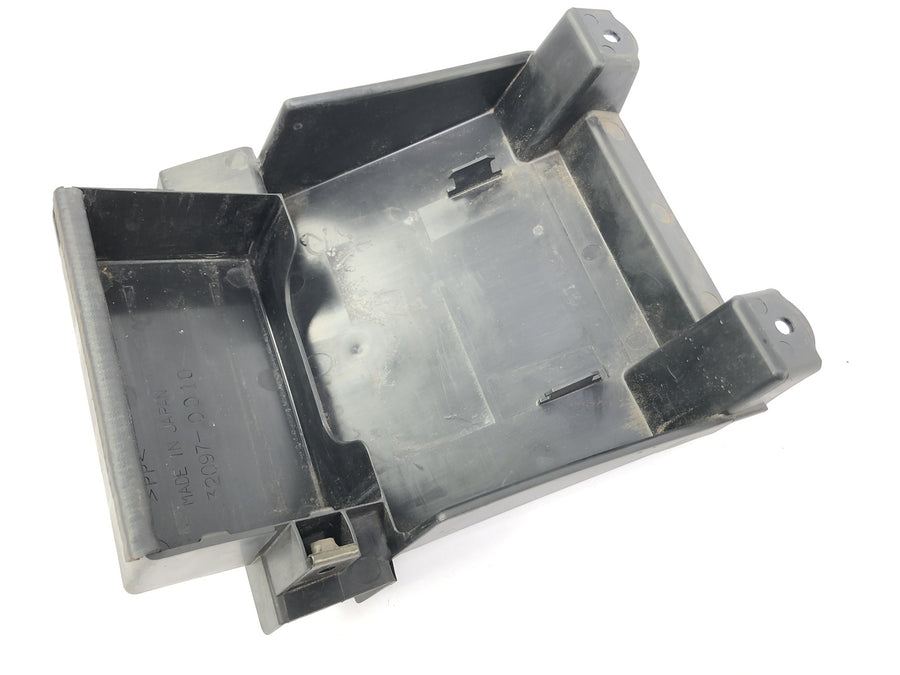 Kawasaki Z 1000 ZRT00A [2006] - Proteção de respingos de teto de bateria