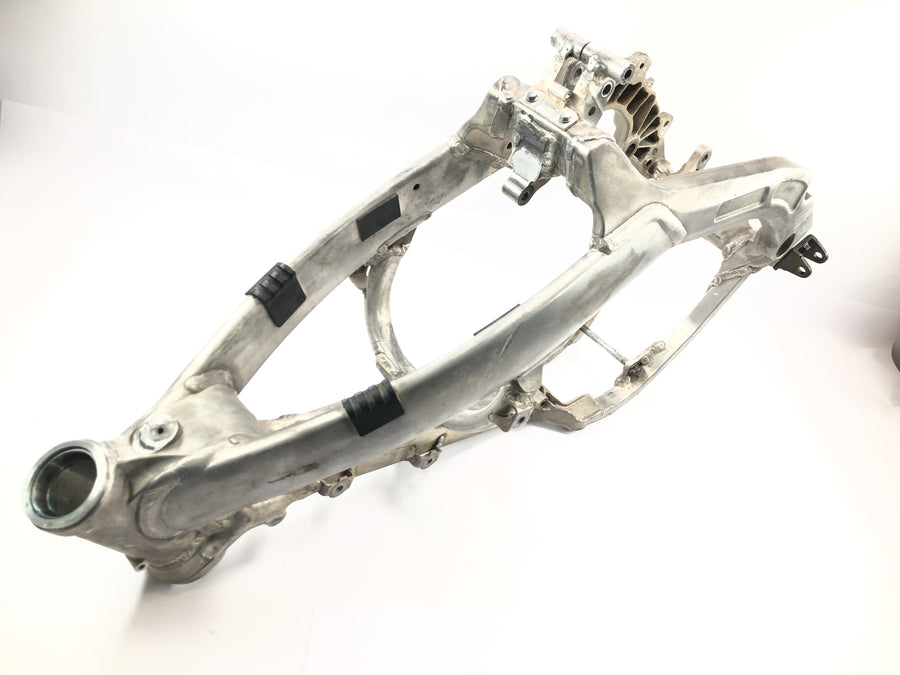 Suzuki RM Z 250 RJ41A [2007] - Quadro principal sem papéis