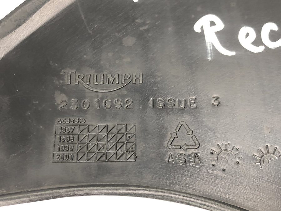 Triumph Tiger 955i 709EN [2003] - Painel lateral direito da carenagem do tanque