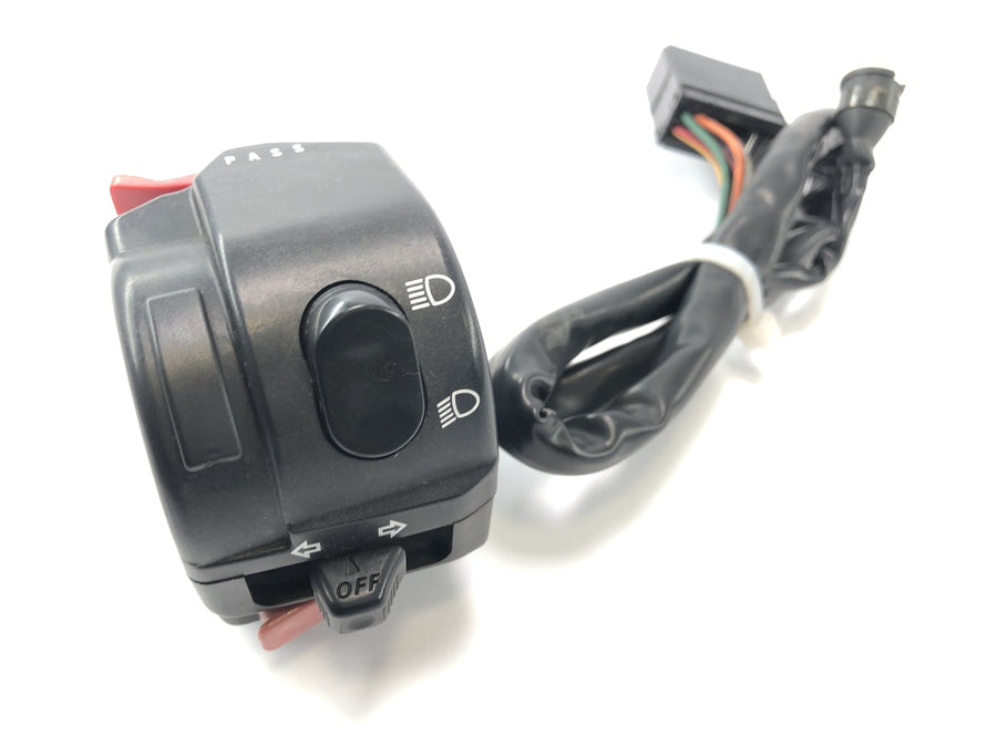 Triumph Speed Triple 1050 515NJ [2007] - Interruptor do guiador encaixe esquerdo