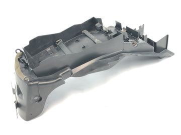 Yamaha XJR 1200 4PU [1996] - Proteção interna contra respingos do para-lama traseiro