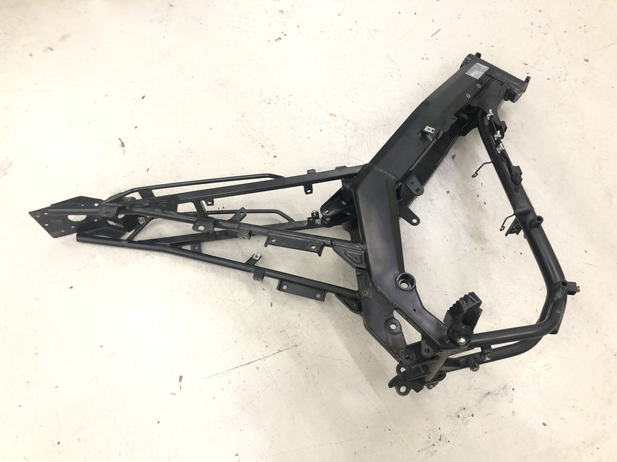 Aprilia SX 125 KX [2018] - Quadro principal com papéis