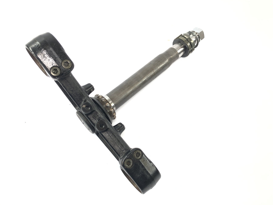 Yamaha XJR 1300 RP06 [2002] - braçadeira tripla inferior