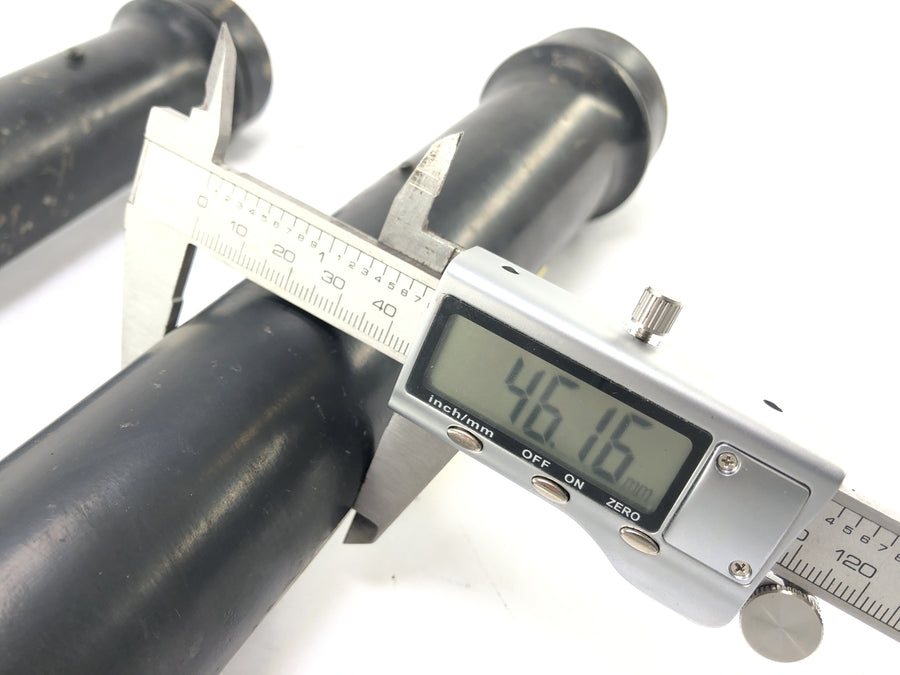 Yamaha XT 500 1U6 [1981] - Standpipes Telegabel à esquerda e direita