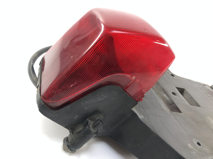 HONDA NX 650 RD02 [1989] - titular da placa com luz traseira