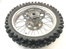 Yamaha YZ 426 F [2000] - pneu traseiro com raio traseiro e disco de freio e roda de corrente-1